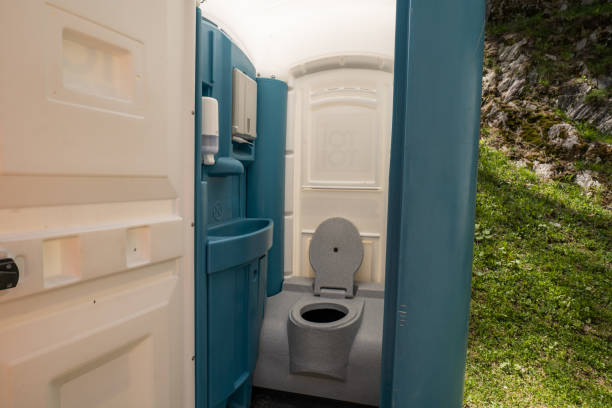 Best Wedding porta potty rental  in Mason, OH